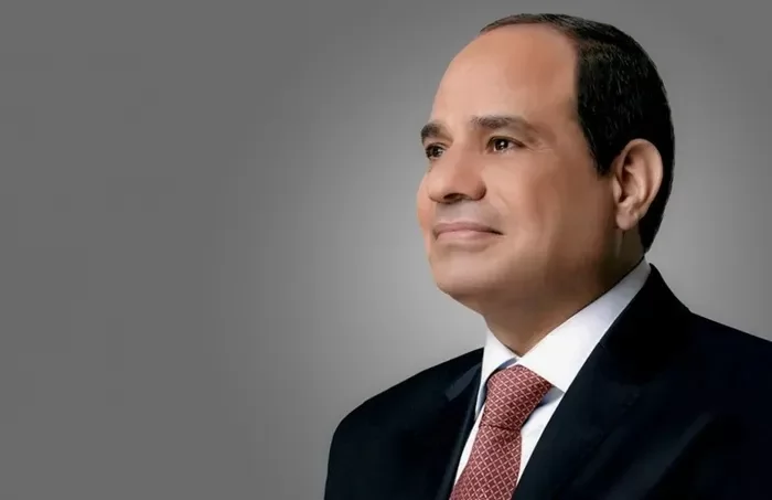 الرئيس السيسي يصل أكاديمية الشرطة للمشاركة في احتفالات عيد الشرطة الـ74 