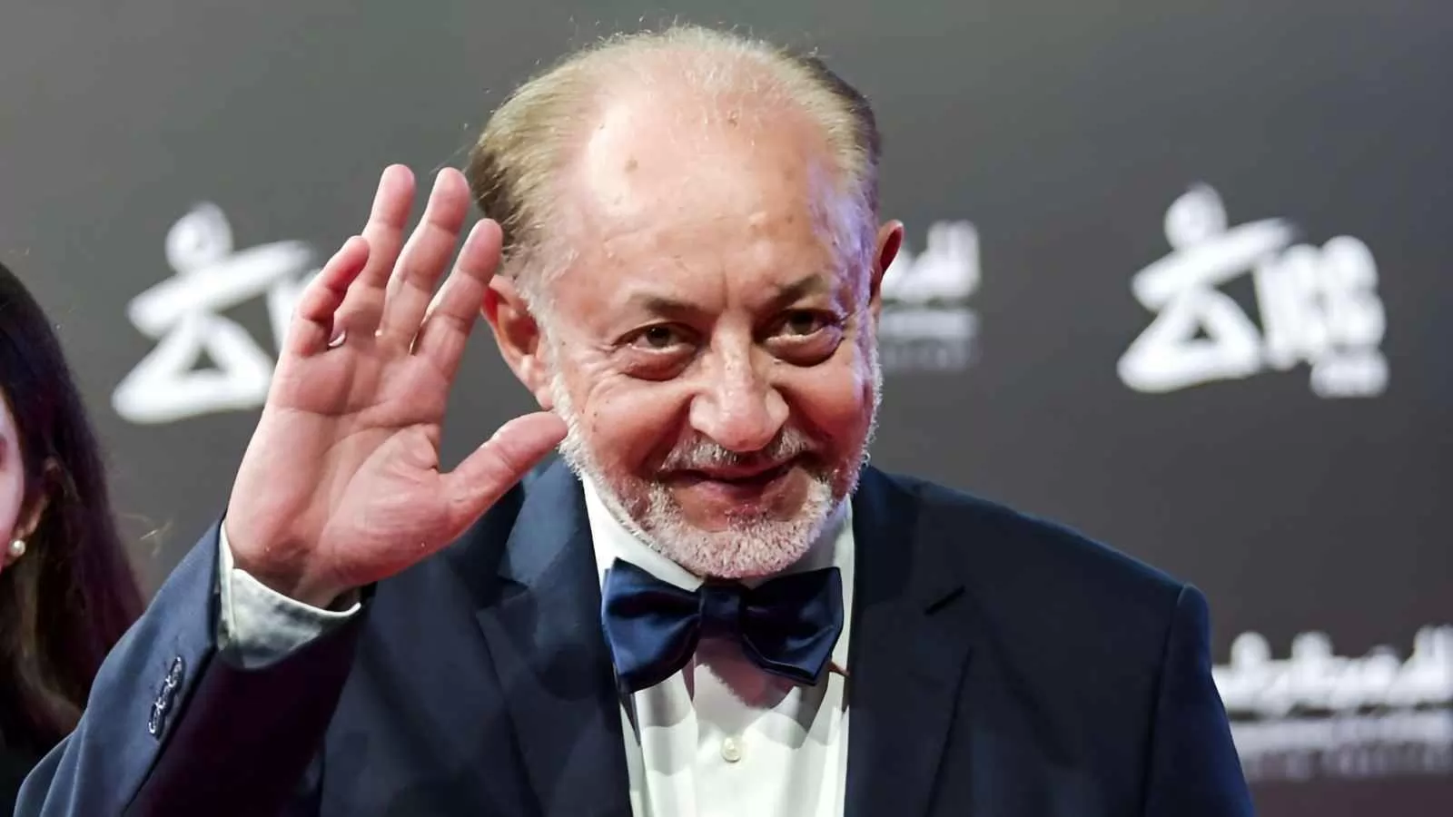 عبد العزيز مخيون يوجه رسالة شكر لـ عمرو سعد 