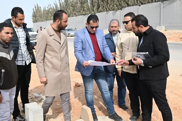خطوات حاسمة من رئيس جهاز العاشر لدعم المنطقة الصناعية والمستثمرين.. صور 