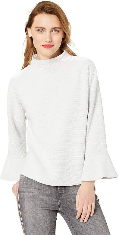 أزياء ضروريه في ملابسك الشتويه