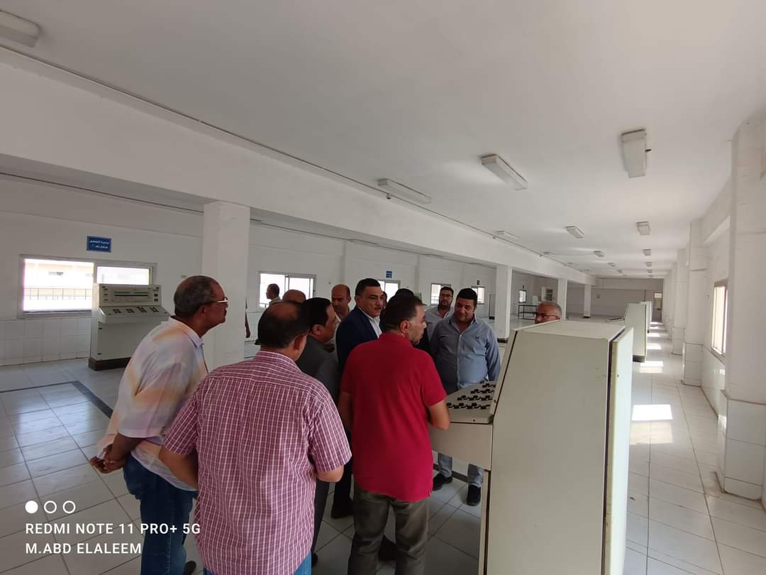 رشاد يتفقد مشروعات المياه بصحبة مساعد نائب رئيس الهيئة للمرافق