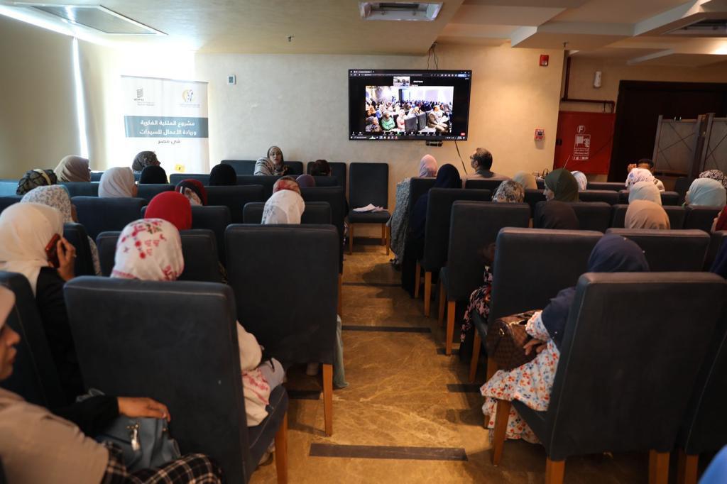 بدء أولى مراحل تسجيل علامة جماعية لحرفة التلي بإسم المرأة المصرية