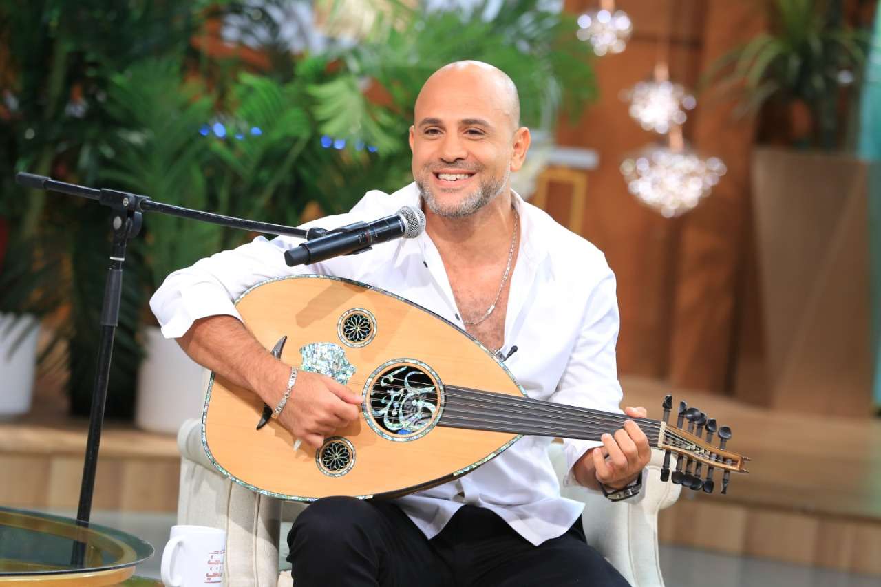 عزيز الشافعي يطرح أغنية 