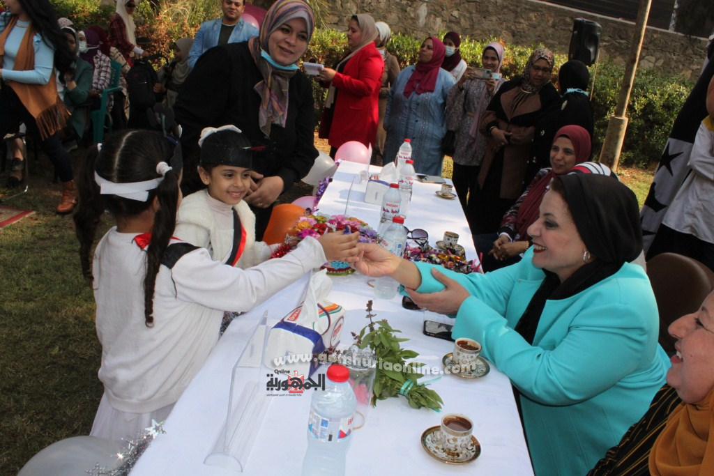 نائب رئيس جامعة أسيوط تشهد احتفال حضانة كلية التربية للطفولة المبكرة بأعيـاد الطفولة