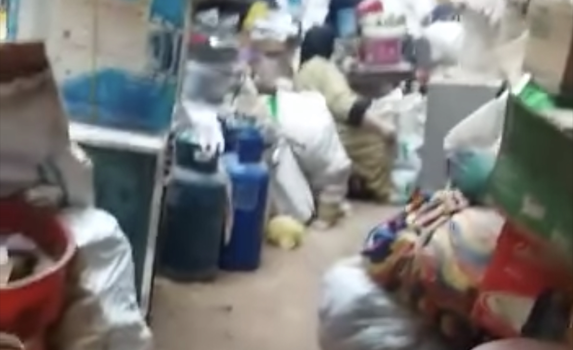 تحيا الانسانية٠٠ محافظ الغربية يوفر وحدة سكنية  لأسرة بعد انهيار منزلهم