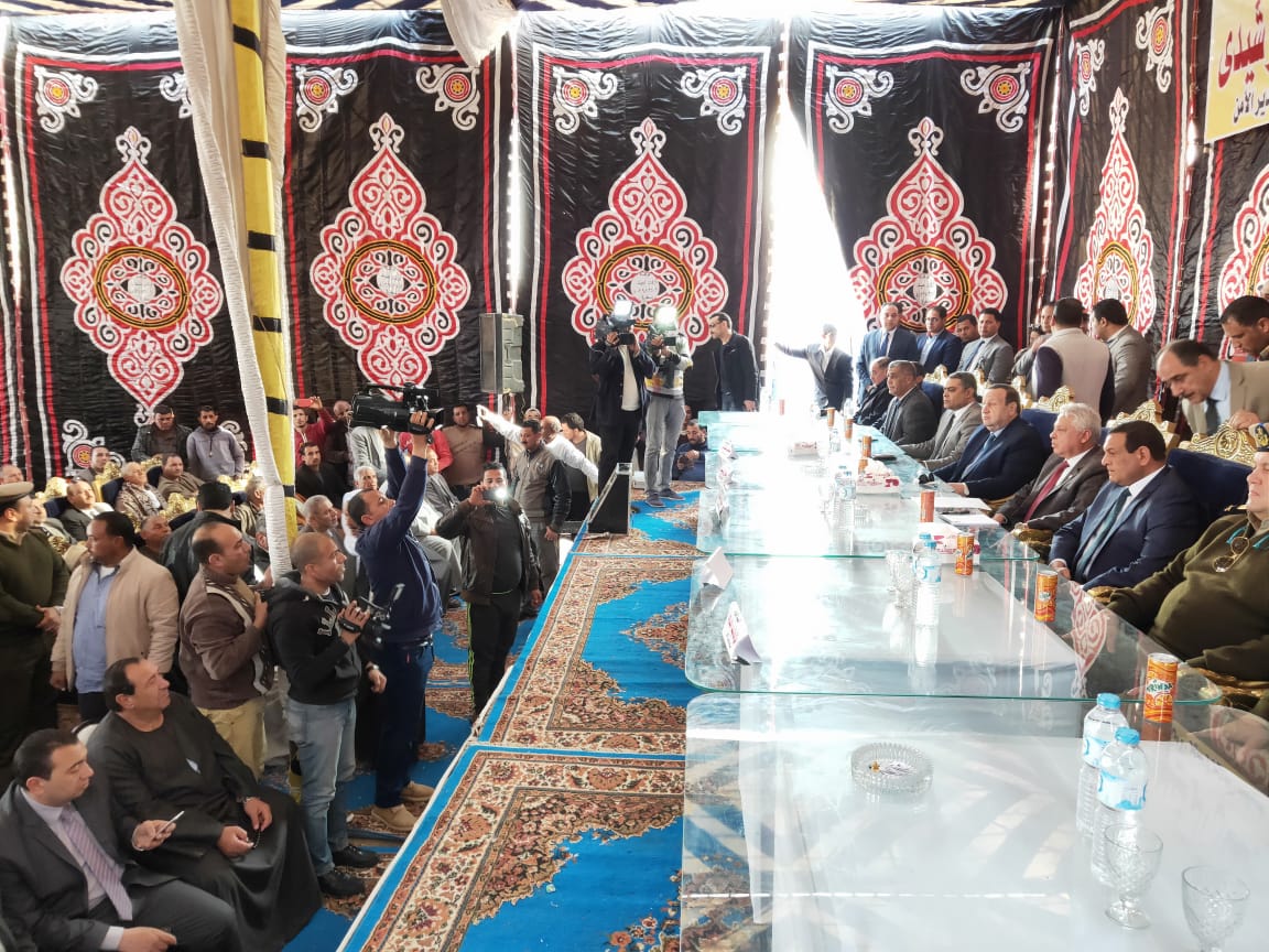 محافظ البحيرة ومدير الأمن ينهيان خصومة ثأرية بين عائلتين حبيب وعيسى بدمنهور