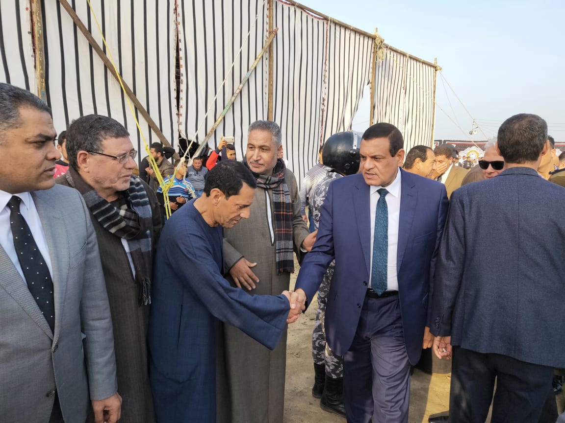 محافظ البحيرة ومدير الأمن ينهيان خصومة ثأرية بين عائلتين حبيب وعيسى بدمنهور