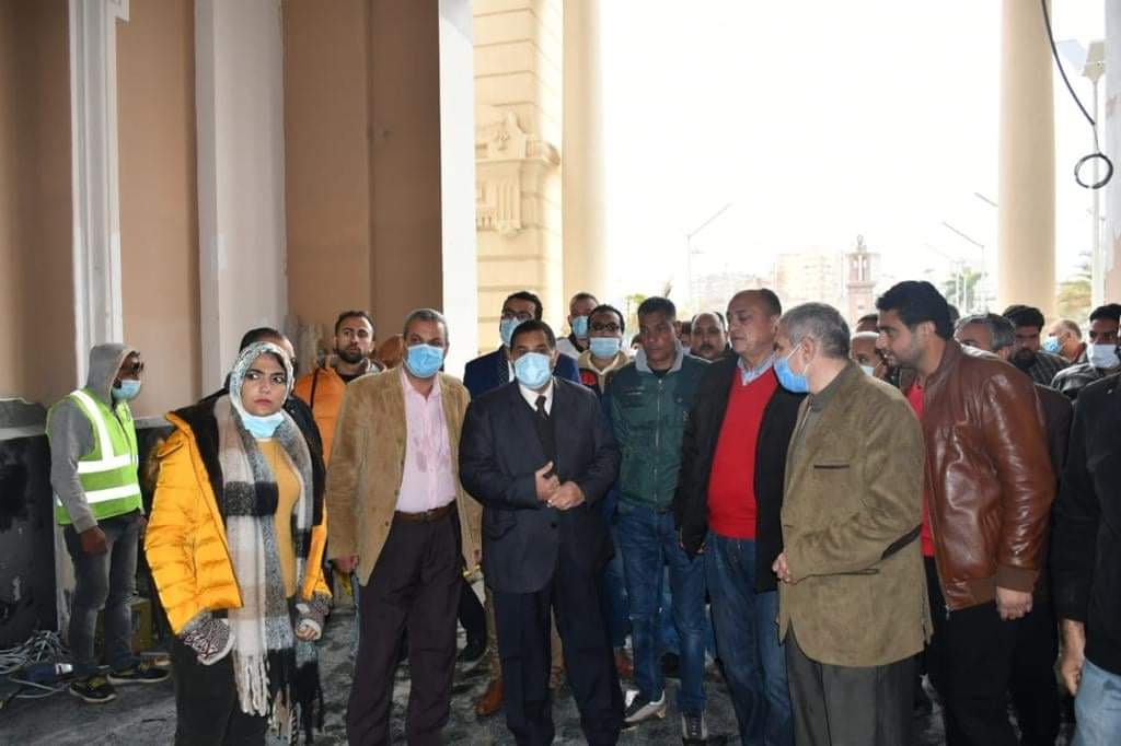 رئيس السكة الحديد يتفقد أعمال تطوير محطة الاسكندرية..صور