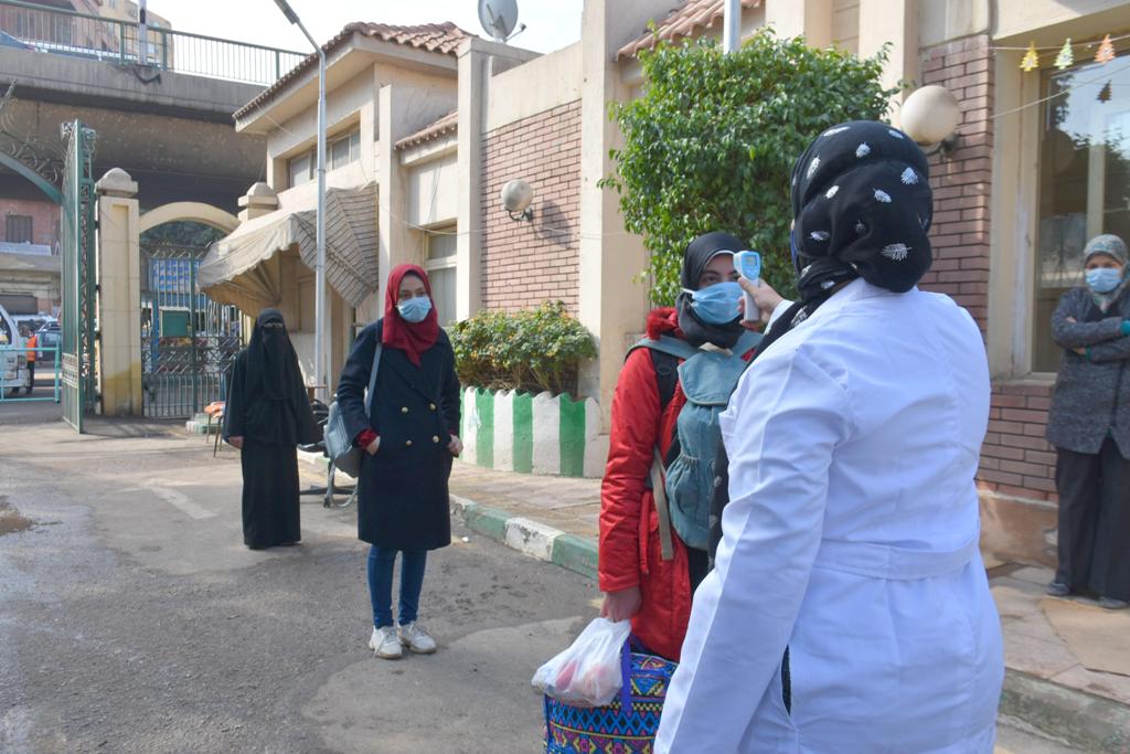 مدن جامعة القاهرة تستقبل طلابها المغتربين والوافدين 