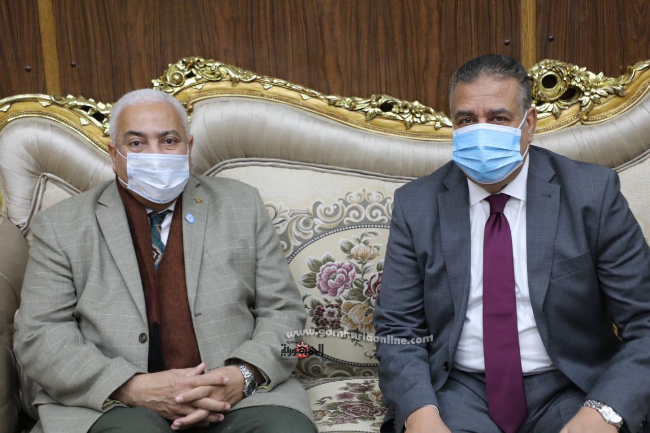 محافظ المنوفية يلتقي رئيس جامعة السادات لبحث سبل التعاون في تنفيذ ودعم خطط التنمية 