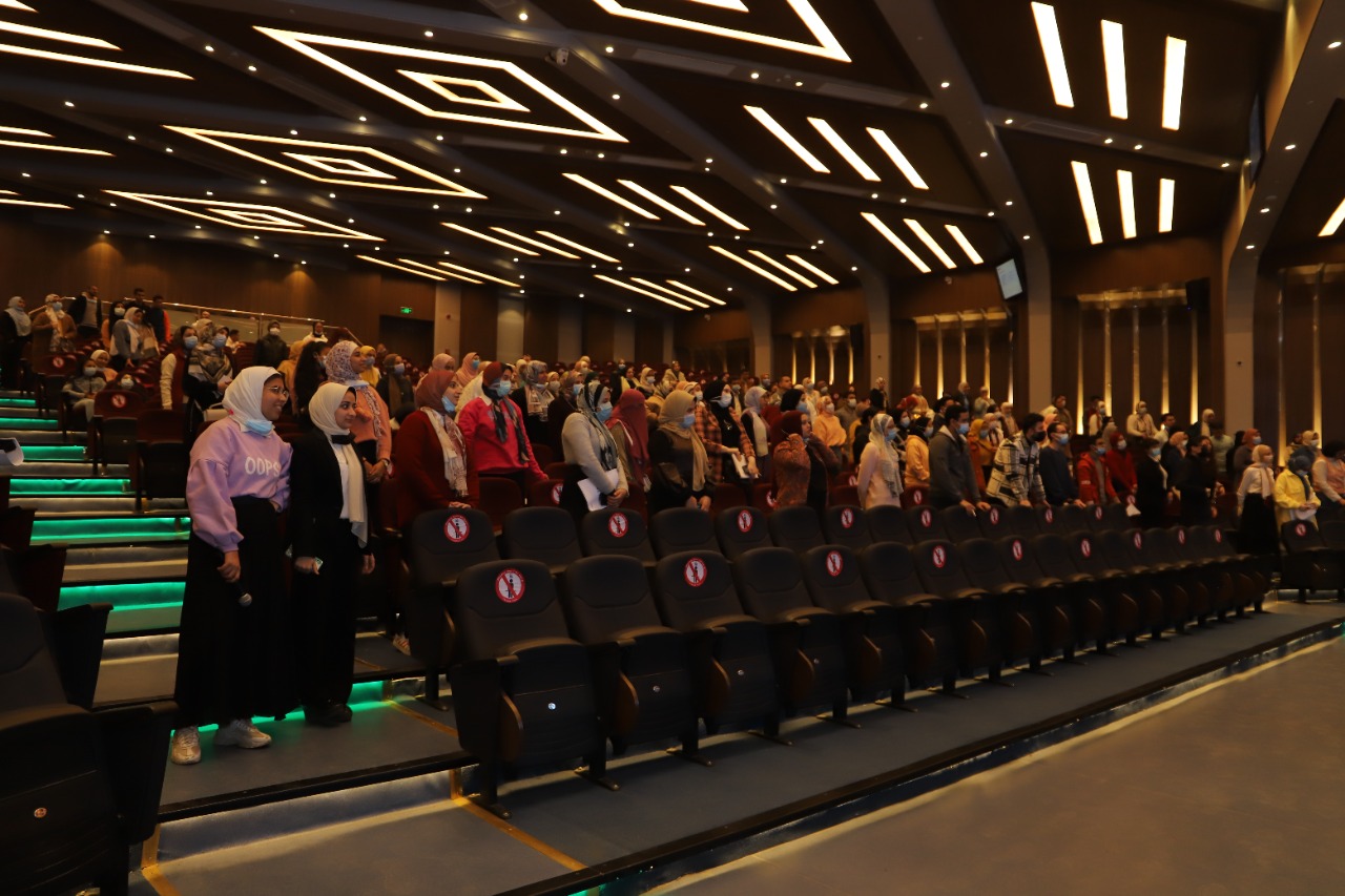 فعاليات ورشة عمل اختبار الآيلتس بطب عين شمس