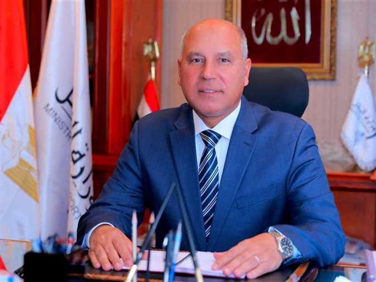 الفريق كامل الوزير وزير الصناعة والنقل