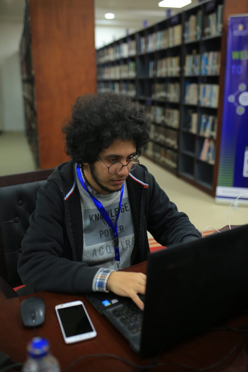 فرق طلابية من الجامعات تتنافس للفوز بجوائز 