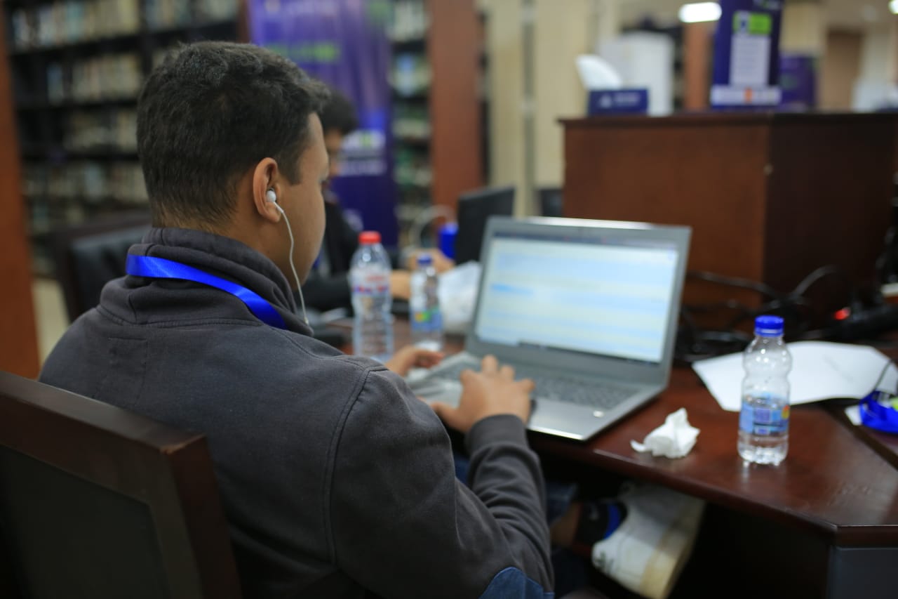 فرق طلابية من الجامعات تتنافس للفوز بجوائز 