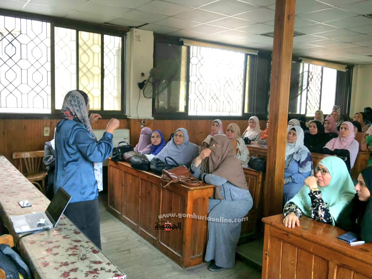 انتهاء فعاليات اليوم الثاني لتدريب العاملين بالمبادرات الرئاسية 