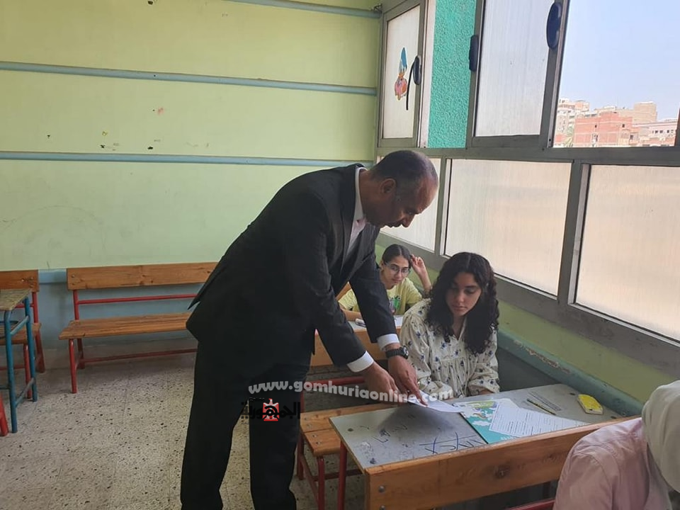 الفولى خلال تفقده لجان إمتحانات الإعدادية بالمنوفية