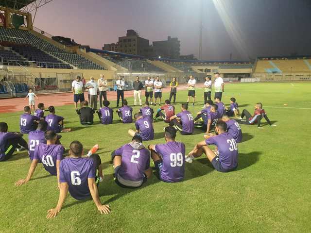 رئيس النادي يطالب لاعبي أسوان بتحقيق الفوز على وادي دجلة غدا