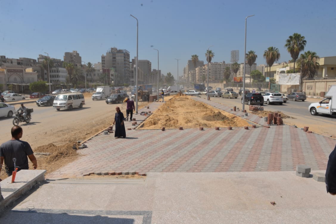 تطوير شارع الجيش لاستقبال المواطنين فى عيد الاضحى