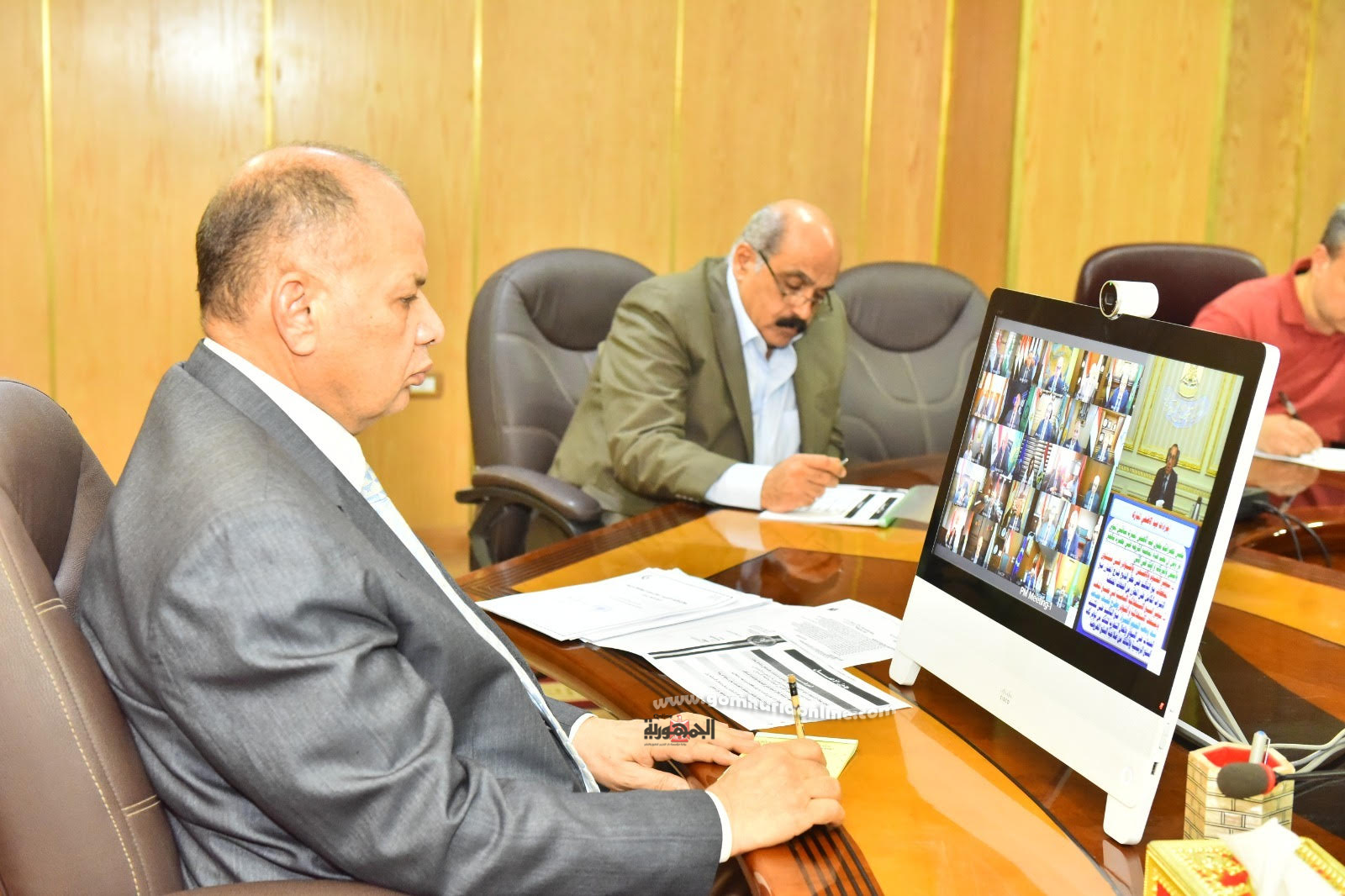 محافظ أسيوط يطمئن رئيس الوزراء على الاستعداد لاستقبال عيد الاضحى
