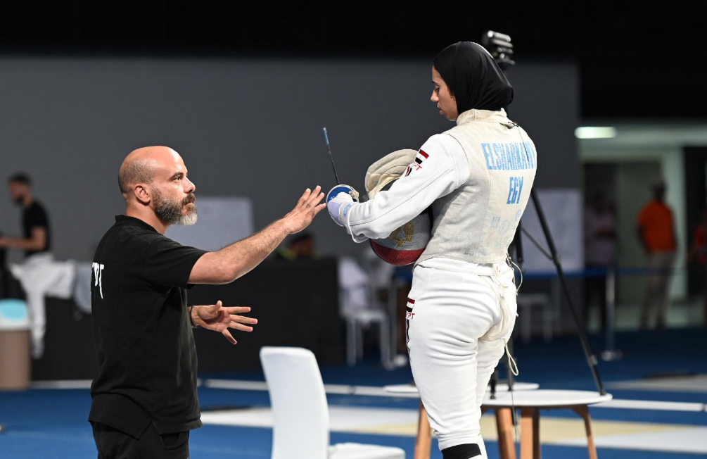  مصطفي نهاد مدرب منتخب مصر لسلاح الشيش