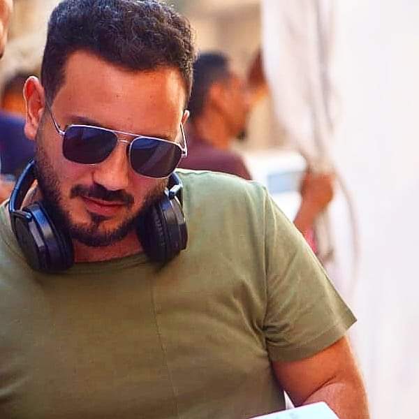 على قدم وساق.. المخرج معتز حسام يواصل التحضيرات الأخيرة لمسلسل 