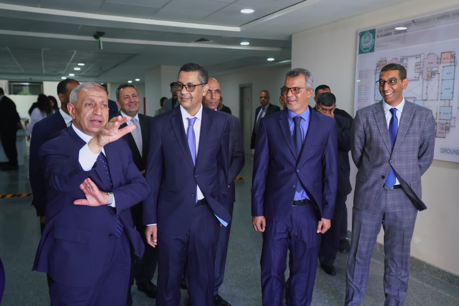 رئيس الأكاديمية العربية يستقبل وزير التعليم العالي بموريتانيا بفرع العلمين ..صور