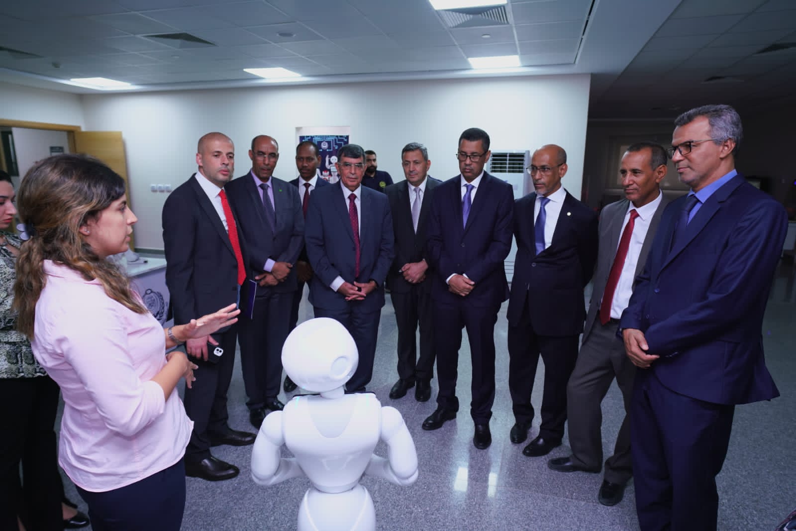 رئيس الأكاديمية العربية يستقبل وزير التعليم العالي بموريتانيا بفرع العلمين ..صور