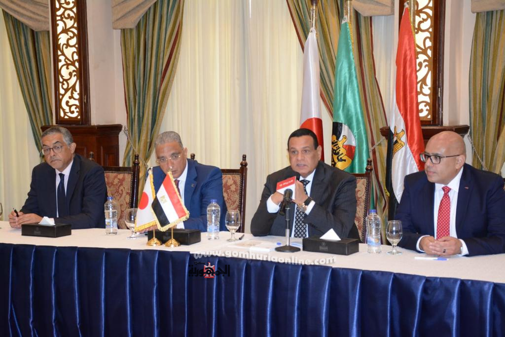 وزير التنمية المحلية خلال زيارته للفيوم اليوم