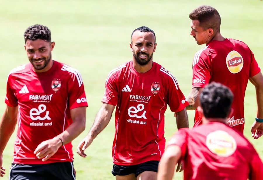 الأهلي يواصل تدريباته في تونس
