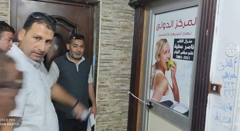 جهاز العبوريشن حملة اشغالات مكبرة ويغلق7 وحدات سكنية بالتعاون مع شرطة التعمير..بالصور