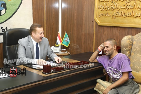 محافظ المنوفية خلال لقاء المواطنين