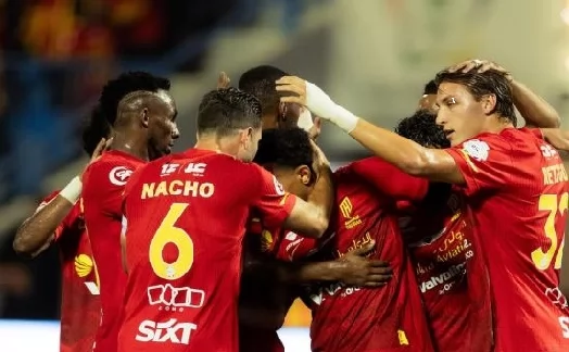 التشكيلة الرسمية لمباراة القادسية والنجمة بالدوري السعودي 