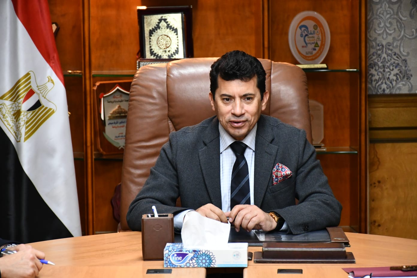 د.أشرف صبحى وزيرالشباب والرياضة