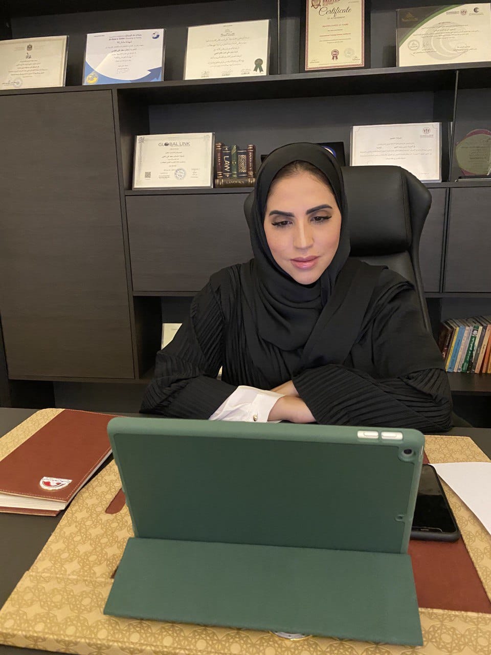  النائبة شذى سعيد النقبي- نائب رئيس لجنة الشؤون التشريعية والقانونية وحقوق الإنسان
