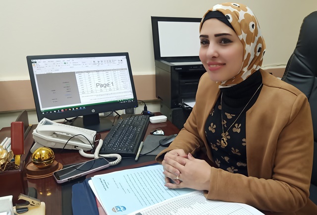 جهاز بدر يصادر 4 تكاتك ويغلق محل للخمور ويتحفظ سيارة طعام بالصور
