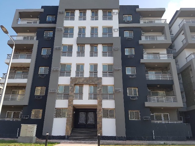 الإسكان تعلن عن نبأ سار لحاجزى الوحدات السكنية غير المُنطبق عليهم الشروط.. بالصور