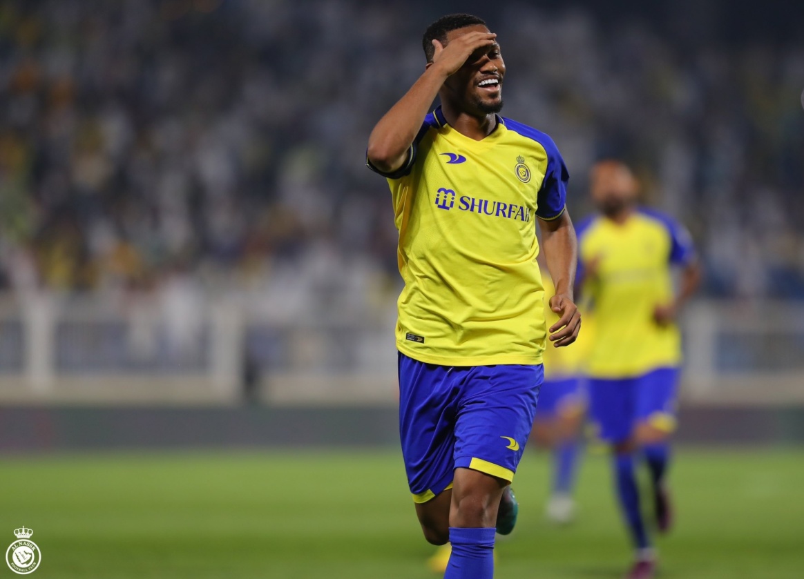  أيمن يحيى لاعب النصر السعودى