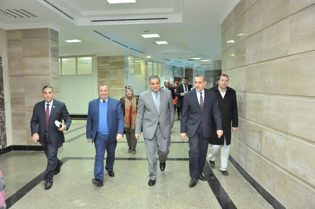 رئيس جامعة كفرالشيخ يستقبل اللواء جمال نور الدين للمشاركة فى اجتماع مجلس الجامعة