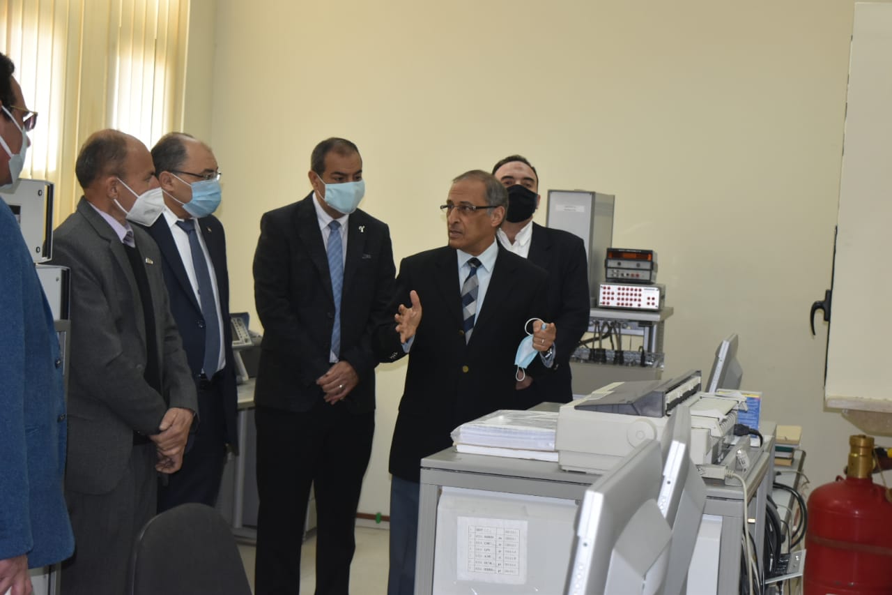 بروتوكول تعاون بين معهد بحوث البترول ووكالة الفضاء المصرية  