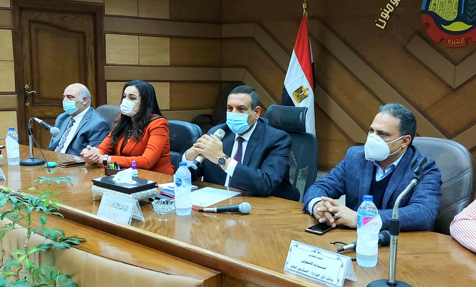 محافظ البحيرة يكرم ذوى الهمم الحاصلين على بطولات على مستوى الجمهورية والفائزين فى انتخابات برلمان الشباب  