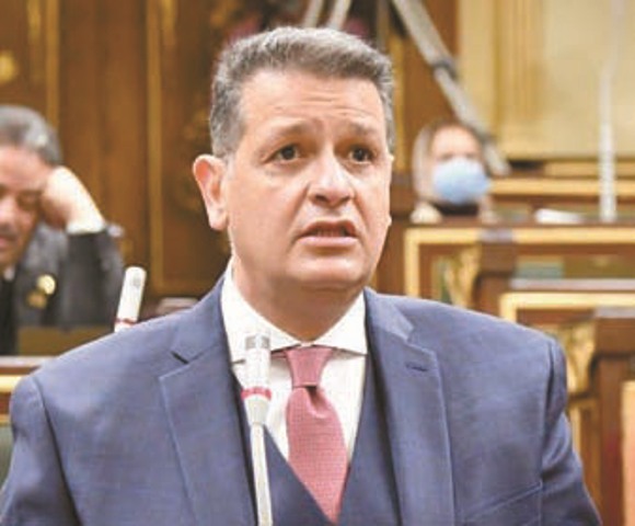 النائب طارق رضوان