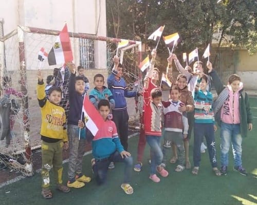 احتفالا بذكرى تحرير سيناء.. علم مصر على وجوه الاطفال  بمراكز شباب القليوبية