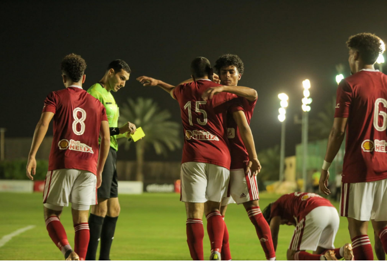 أهلي ٢٠٠٣ يواجه الزمالك