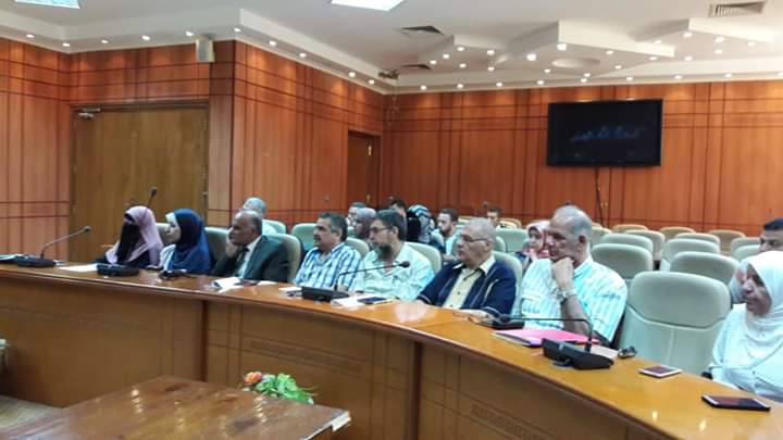 الغضبان يوجه بمتابعة إطلاق المشروع الرقمي لبورسعيد