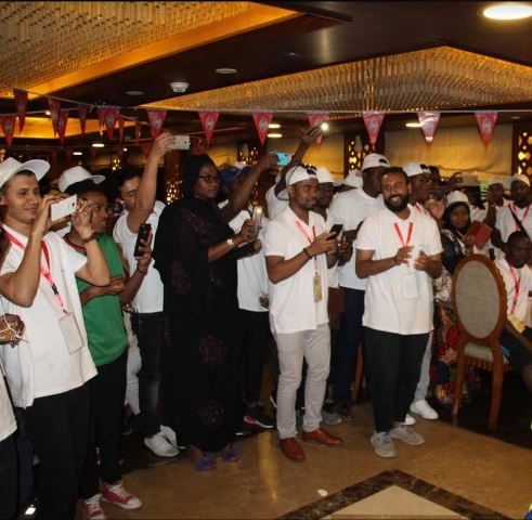 وزارة الرياضة تستضيف شباب افريقيا في افطار جماعي علي ضفاف النيل 