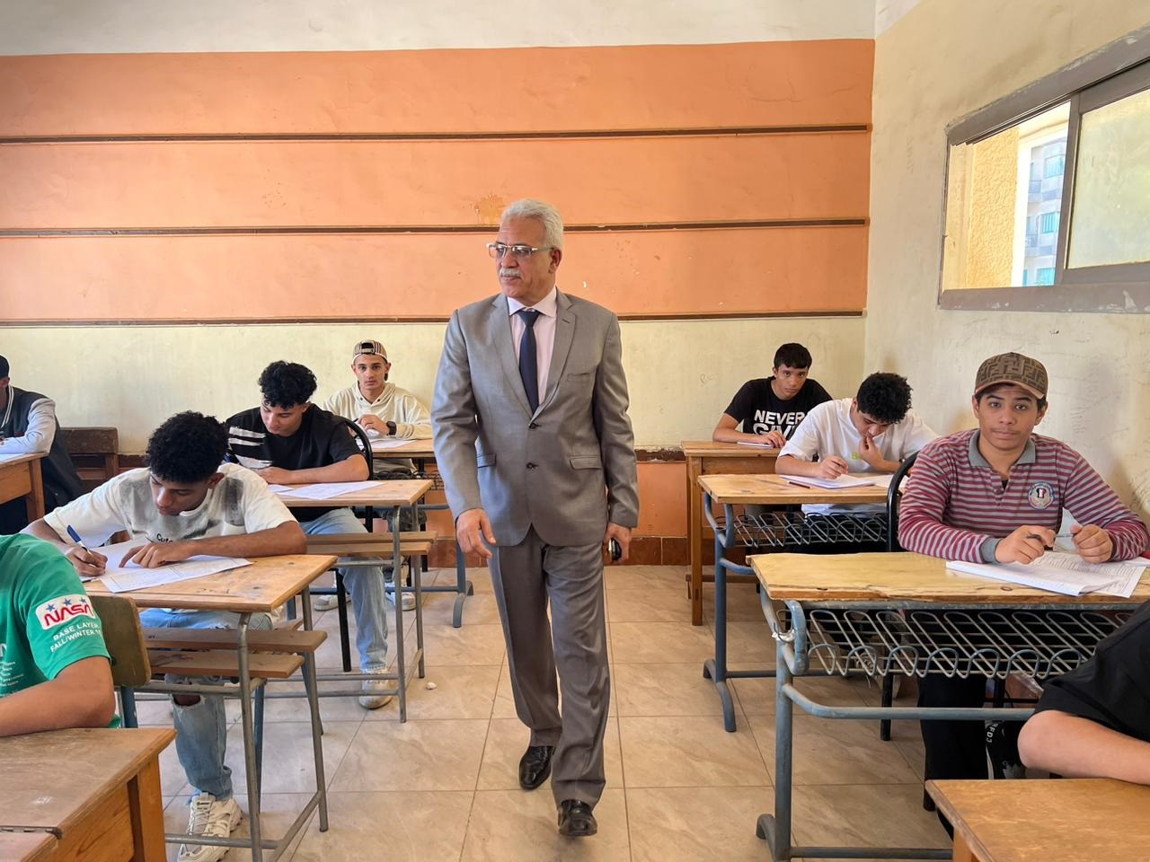 امتحانات الدبلومات الفنية بالقاهرة