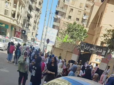 طلاب الثانوية العامة 