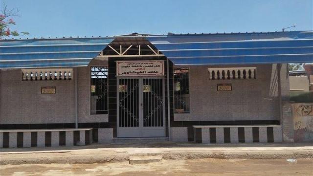 نجوم الفن يودعون الراحل الفاروق الفيشاوى بمسجد مصطفى محمود .. صور