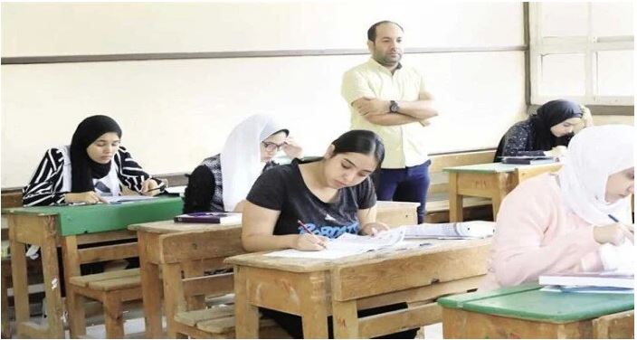 طلاب الثانوية العامة