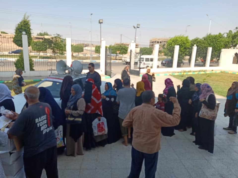 الأوقاف توزع 4 طن من لحوم صكوك الأضاحي في الإسماعيلية..صور